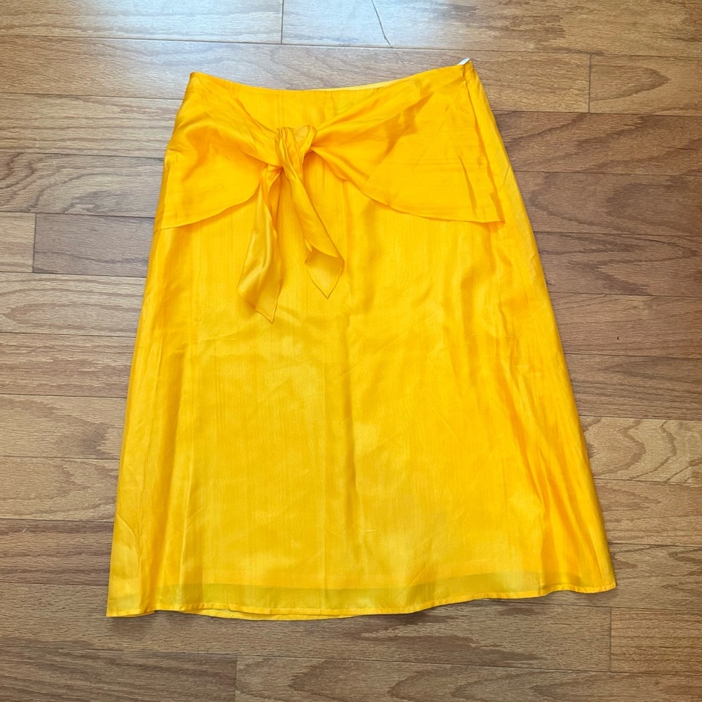 Escada tangerine skirt